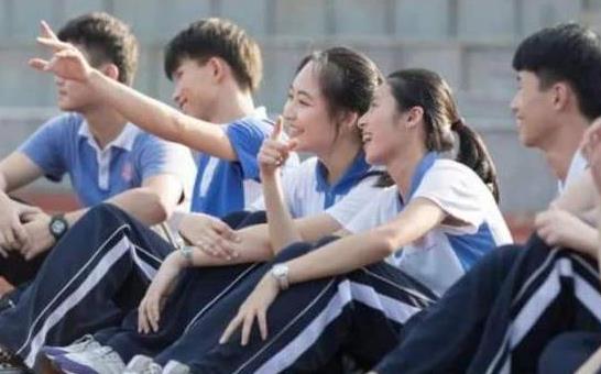 初中200多分可以上什么中專技校？