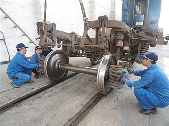 鐵道車(chē)輛運(yùn)用與檢修專(zhuān)業(yè)可以從事什么工作？