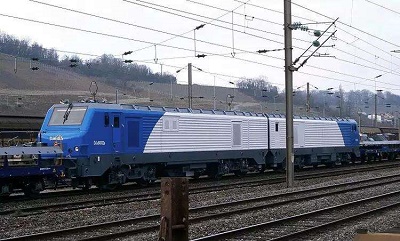 考火車司機(jī)有什么要求？哪里能學(xué)火車司機(jī)