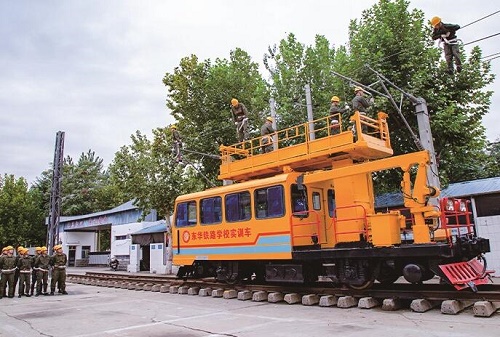 石家莊鐵路學校電氣化鐵道供電專業(yè)哪個好？