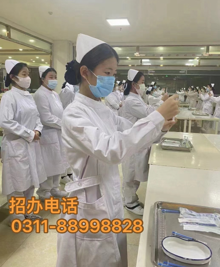 開啟醫(yī)護(hù)之路，2025年春季石家莊天使護(hù)士學(xué)校招生簡章