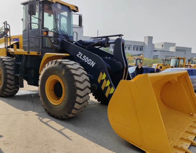 辦個(gè)鏟車(chē)證需要多少錢(qián)